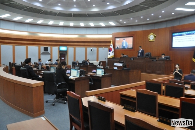 오산시 의회, 원포인트 임시회 산회로 드러난 문제점들