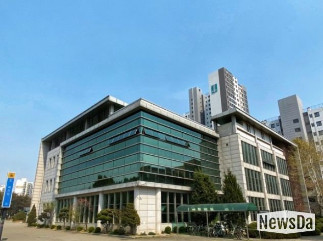 경기과천교육도서관, 5월부터 ‘작작[作作) 공유학교’ 운영(경기과천 교육도서관 전경)