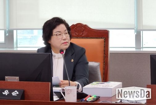 김옥순 경기도의원, 도민들의 에너지 자립을 위한 실질적 지원 방안 촉구