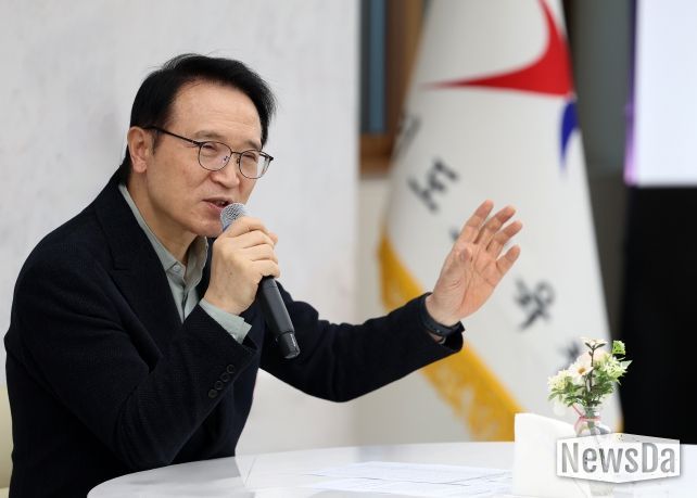 임태희 교육감, 맞춤형복지 600억 예산 투자로 청년 공무원과 약속 지키다