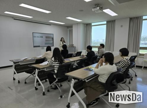 시흥시, 민원 서비스 혁신 위한 친절 교육 진행