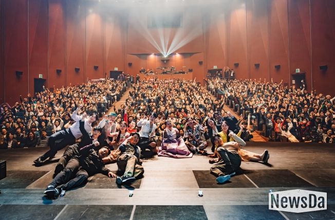 함안예술회관, 뮤지컬‘청춘연가’전석 매진 기록하며 성료