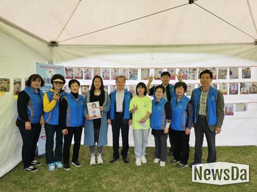 민주평통어린이날평화통일4행시연만들기행사_최우수상_총무과