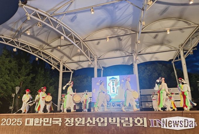 정원의 향기와 함께‘제12회 진주 국악제’성공적 개최