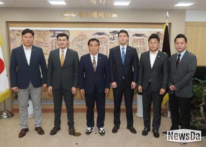 ‘카자흐스탄 잠빌주 타마벡 부지사’ 의회 방문