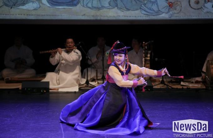 산청군, ‘양승미의 춤 길을 건다’ 공연 개최