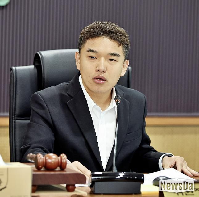 의왕시의회 한채훈 의원, 평화의 소녀상 보호ㆍ관리 조례 발의