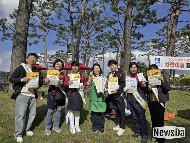 수원시 팔달구 지동 지역사회보장협의체, 노을빛 음악회와 연계해 복지사각지대 발굴 캠페인 펼쳐