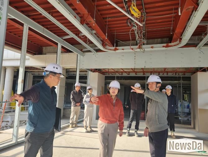 경기도의회 교육행정위원회 이애형 위원장, 경기도교육청 조원청사 및 중앙도서관 현장 방문