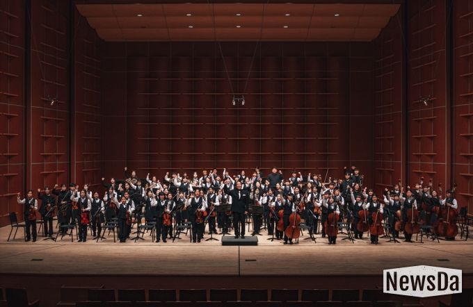 (11월 김해문화의전당에서 펼쳐지는 '꿈의 무용단 정기공연'과 '꿈의 오케스트라 정기연주회')6.꿈오공연