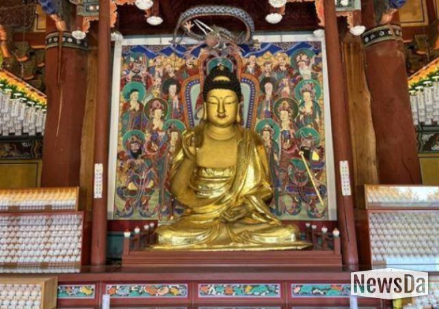 세종 비암사 소조아미타여래좌상