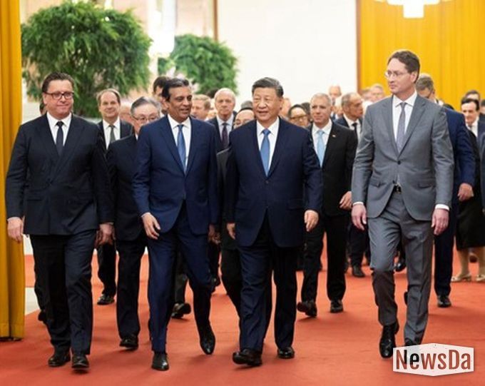 시 주석이 3월 28일 오전 베이징 인민대회당에서 국제 공상계 대표와 회견했다. (사진/신화통신)