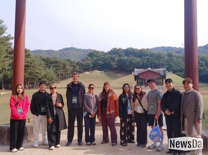 경기도의회 정동혁 의원, 외국인 관광객과 함께 '인천공항-고양 환승관광' 동행 점검