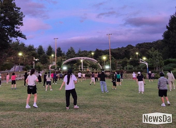 저녁에도 활력 충전! ‘햇사레 야간운동교실’ 10월 30일 성황리 종강