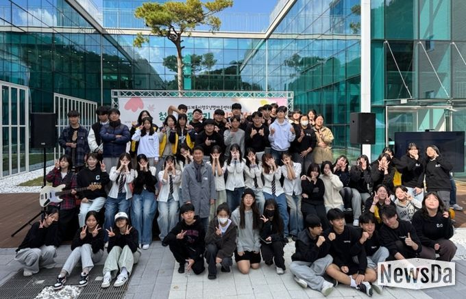 계룡시, ‘2025 청소년 동아리 내비게이션’ 성황리 개최