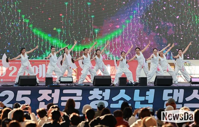 ‘YC 댄스 크루 2.0’, 2025 예천활축제&농산물축제 식전공연 참여