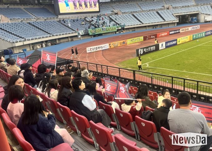 부천시다문화가족지원센터, 부천도시공사, 부천FC와 함께하는 '부천FC 응원 나들이 2차' 진행