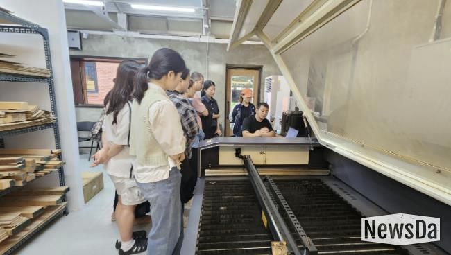 청년협업마을 레이저조각기 실습교육