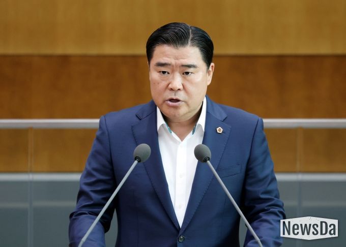 경기도의회 문화체육관광위원회 이한국 의원(국민의힘, 파주4)