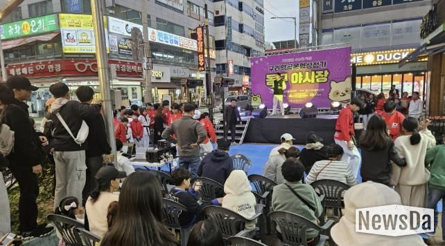 동구·와구리 야시장 현장 사진(좌: 동구야시장, 우:와구리야시장)