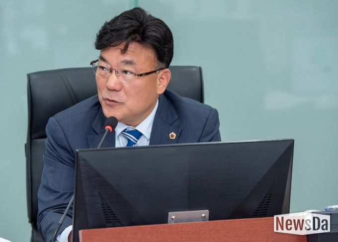 최만식 경기도의원(더불어민주당, 성남2)