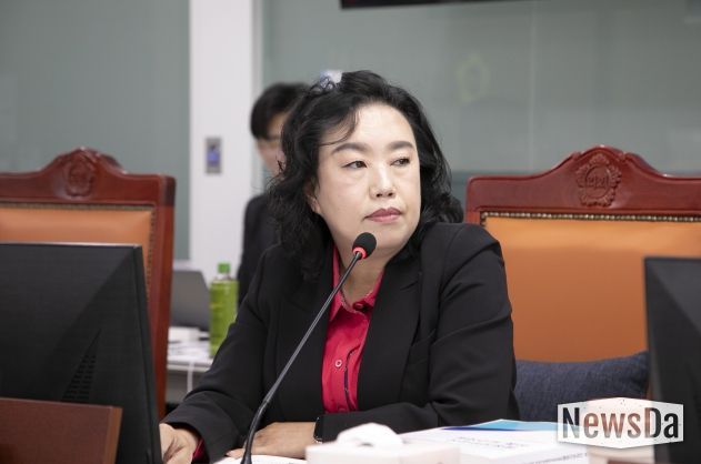 곽미숙 경기도의회 여성가족평생교육위원회 위원(국민의힘, 고양6)