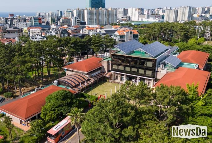 제주시 탐라도서관