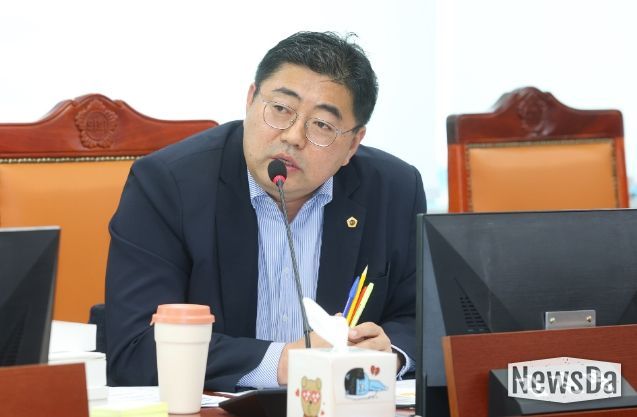 김진명 의원(더불어민주당, 성남6)