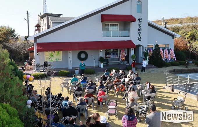 예천의 작가 권대하 전(展) 및 휴휴페스티벌 개최