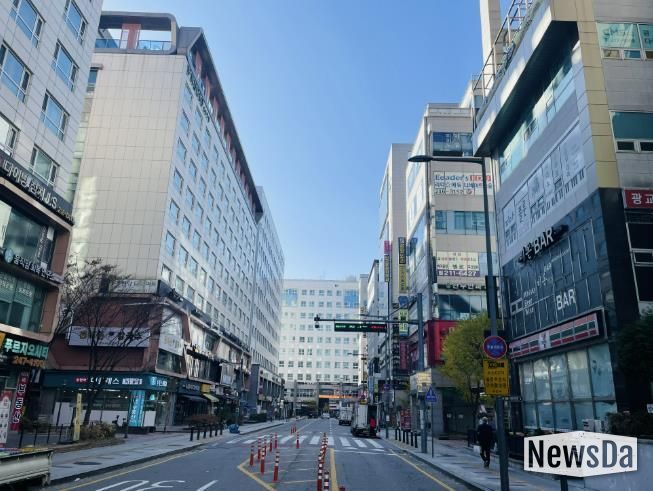 광교상현역 온누리 골목형상점가 전경