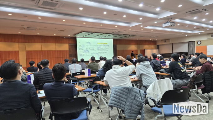 2025 CAREIS 신제품 발표 & 유저 미팅