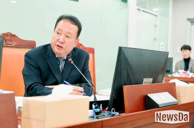 안계일 의원(국민의힘, 성남7)