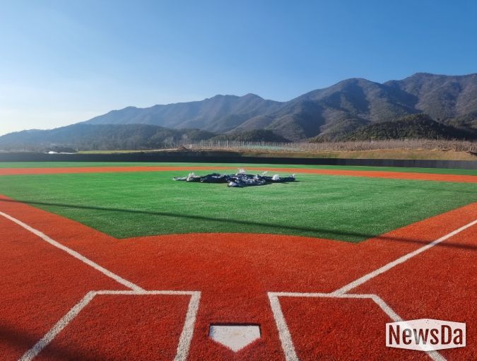 증평생활야구장, 한 단계 업그레이드.