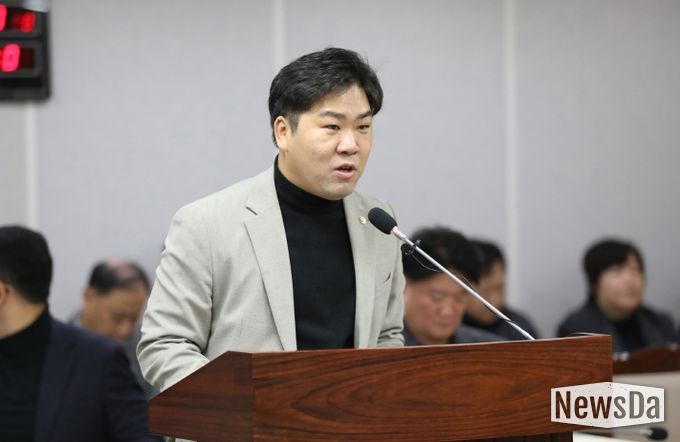 수원특례시의회 환경안전위원회 이대선 의원