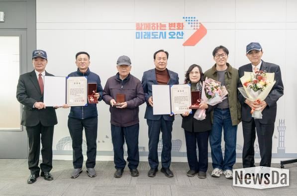 오산시, 6.25참전유공자 유가족에 '화랑무공훈장' 전수