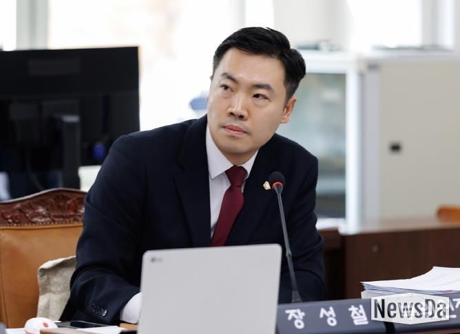 부천시의회 장성철 의원, 대표발의한 부천시 어린이놀이시설 안전관리에 관한 조례 일부개정조례안 본회의 통과