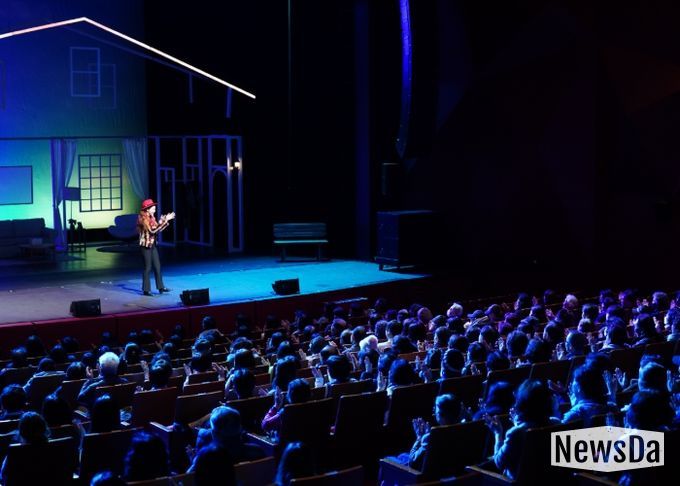 구리문화재단, 연극 <분홍립스틱> 공연 성료