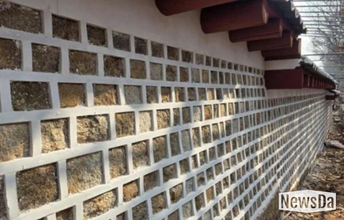 종묘 동측 외곽 담장 공사 후