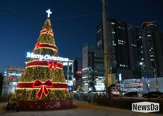 시흥의 겨울, 아름다운 빛으로 밝히다(신천역)