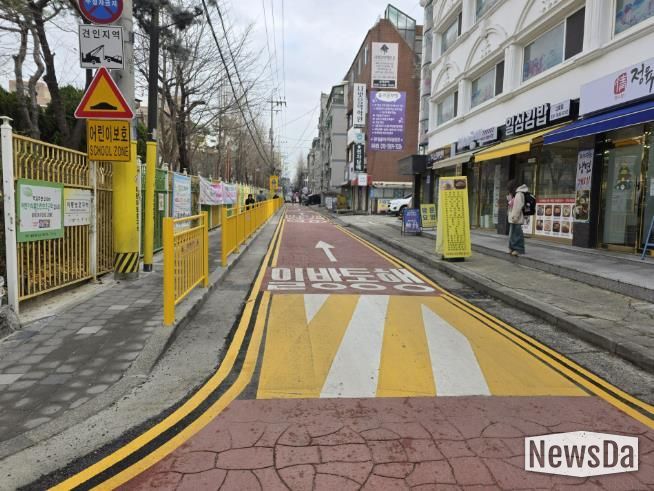 고강초등학교 앞 청정 안심길 조성 공사 완료 모습