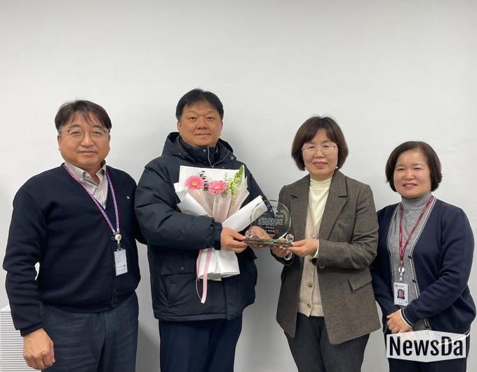 포천시 치매안심센터, 한국가스안전공사 경기북부지사에 감사패 수여