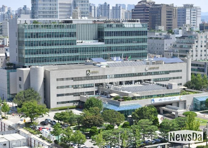 수원시청사 전경