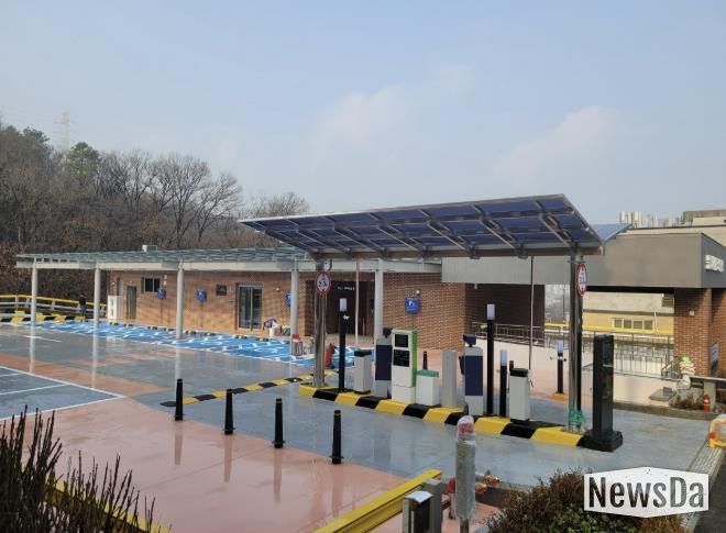 과천시, 문원청계마을 공영주차장 준공…2026년 1월부터 운영