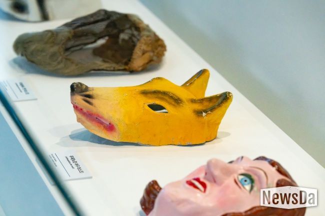 2026년 《조안 조나스: 인간 너머의 세계》 전시 연계 주말 프로그램 〈가면 워크숍〉