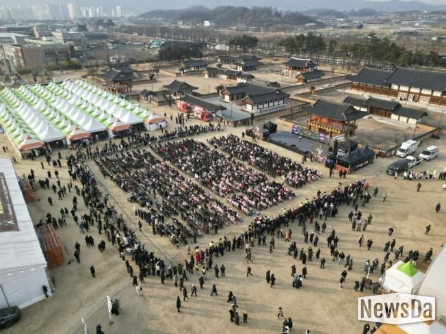 달콤 쫀득한 겨울의 맛! 2026 상주곶감축제 성료