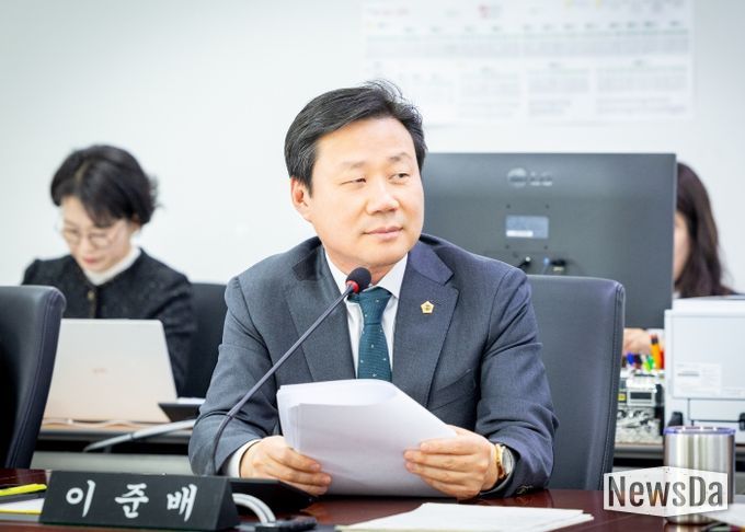 성남시의회 더불어민주당 이준배 대표의원 주요업무 계획 청취