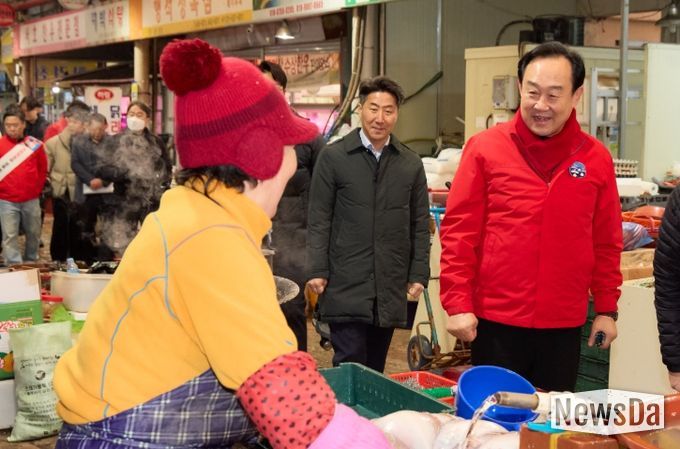 통영시, 설 명절 맞이 전통시장 방문