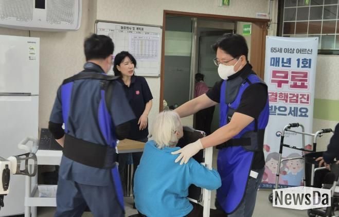 과천시 찾아가는 결핵 검진 모습