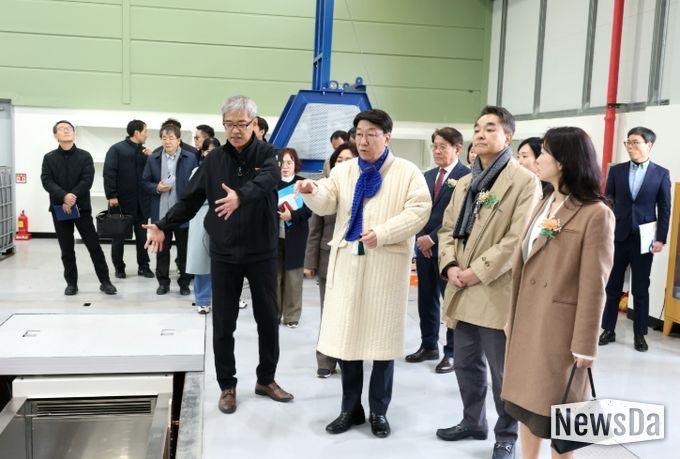 ‘수소저장용기 인증시험센터’ 개소식