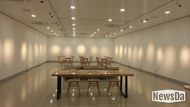 연갤러리 내부 공간